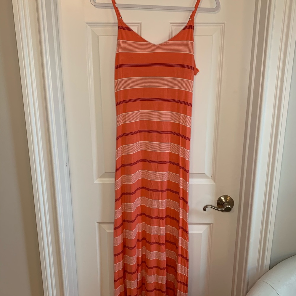 CORAL STRIPED MAXI DRESS